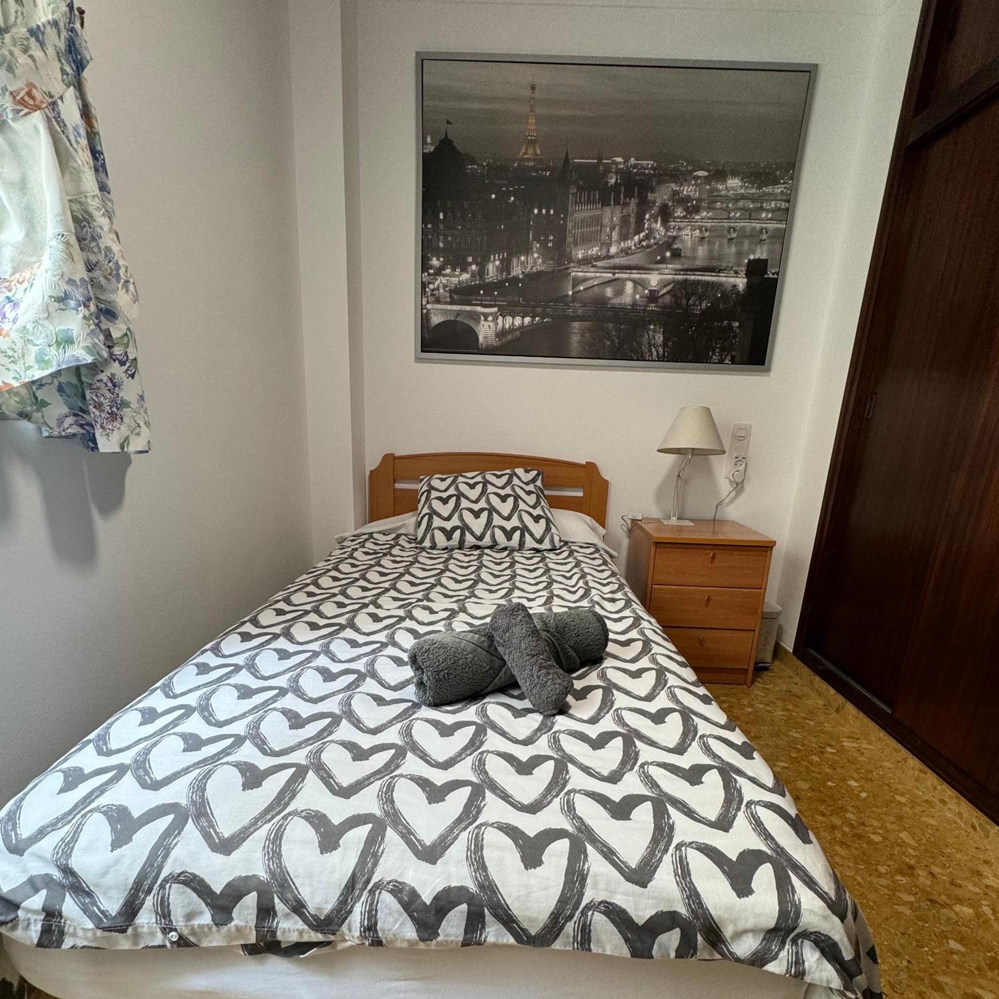 Habitaciones en GANDIA a 5 min del centro histórico Exterior foto