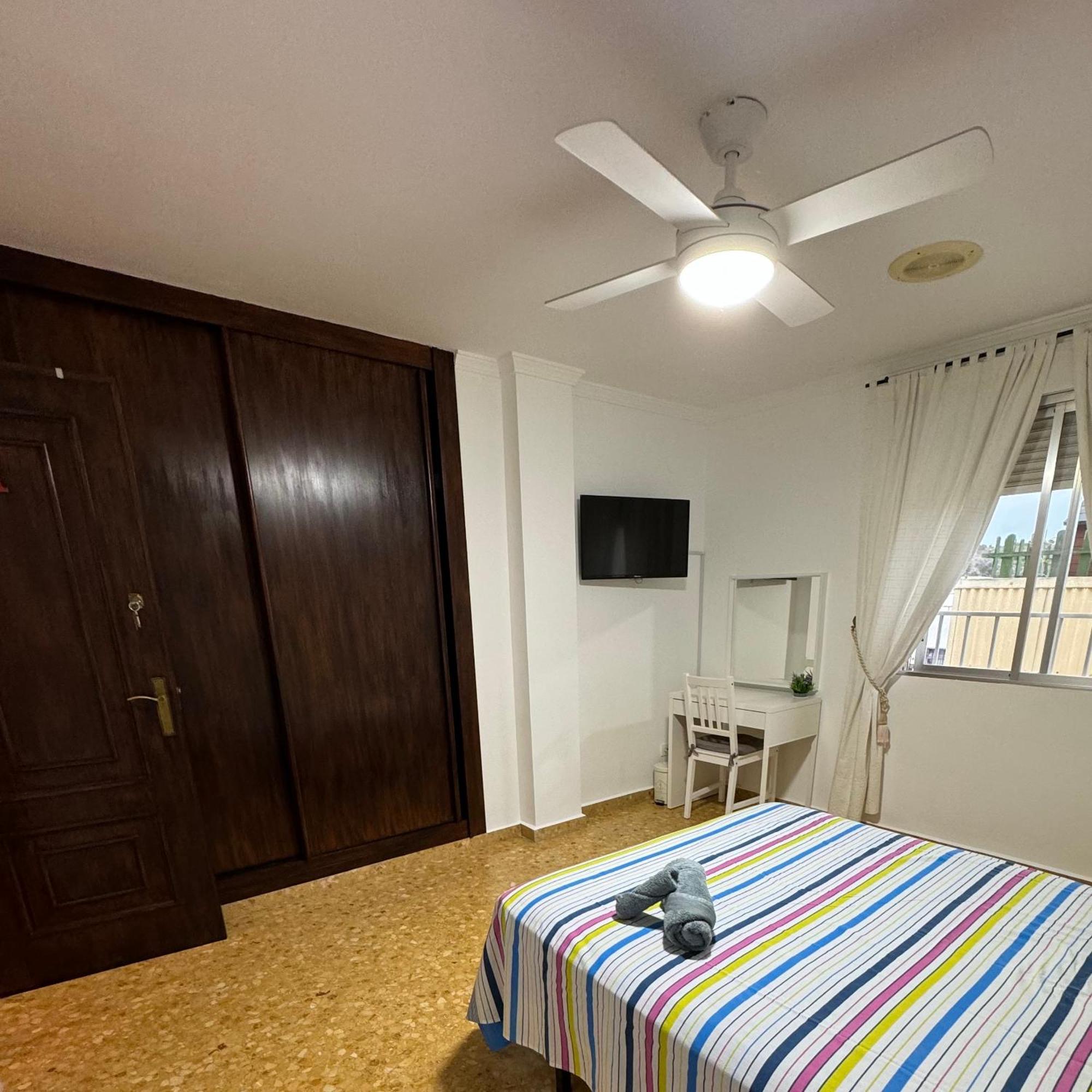 Habitaciones en GANDIA a 5 min del centro histórico Exterior foto